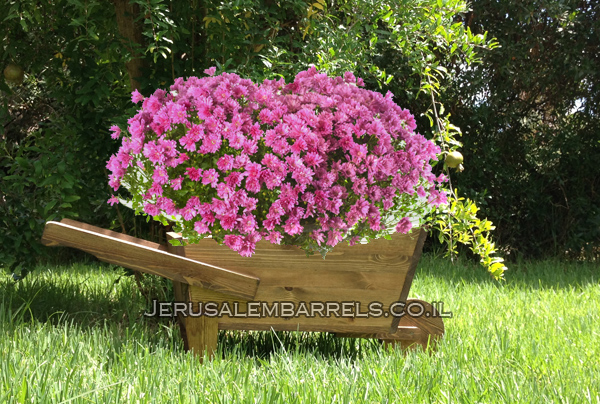 עגלה עץ לפרחים 